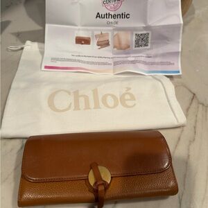 🌺Chloe Vintage Tan Leather long wallet with Gold Accent🌺